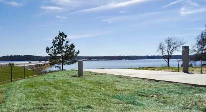 Lake Palestine RV Resort Picture 9