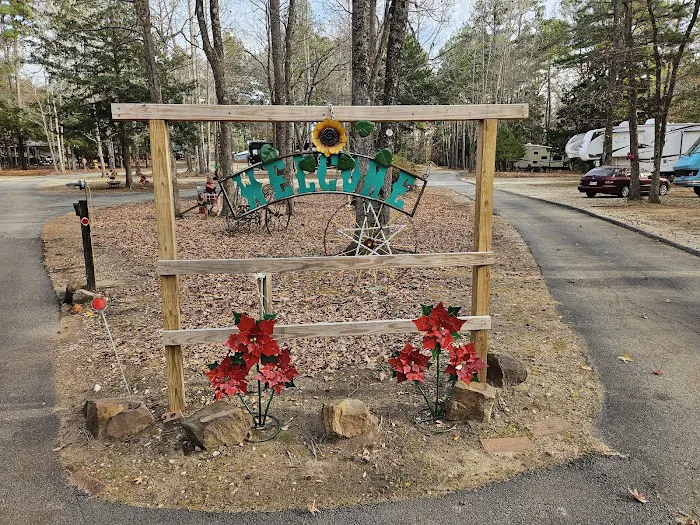 Palestine RV park Picture 9