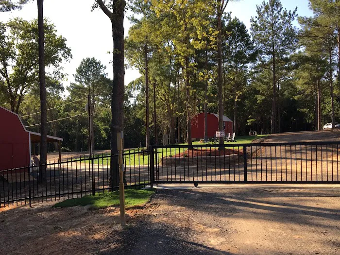 Whipple Tree RV Resort Picture 8