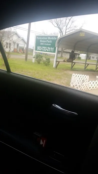 Palestine Mobile Home Park Picture 1