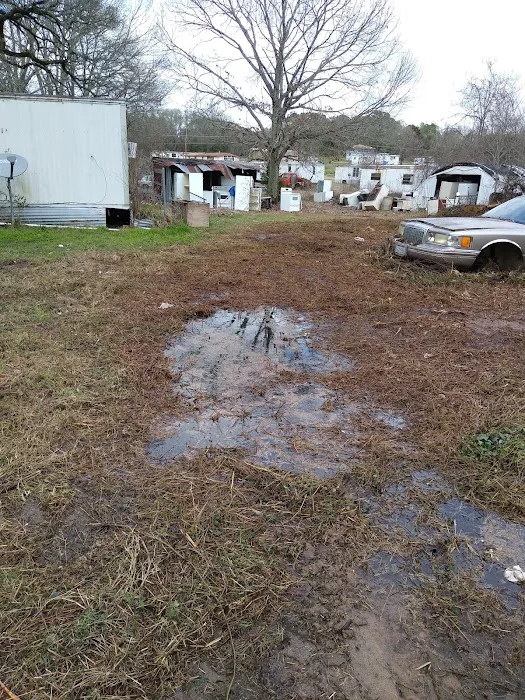Sleepy Hollow Mobile Home Park Picture 7