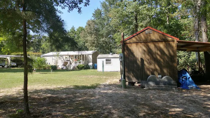 Pines RV and Mobile Home Park Picture 7