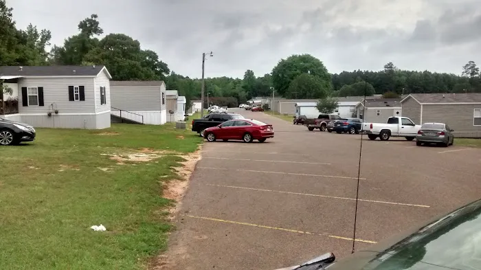 Millstead's Mobile Home Park Picture 1