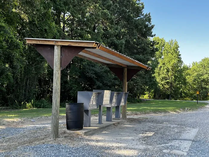 Pine Hill Mobile Home Park Picture 3