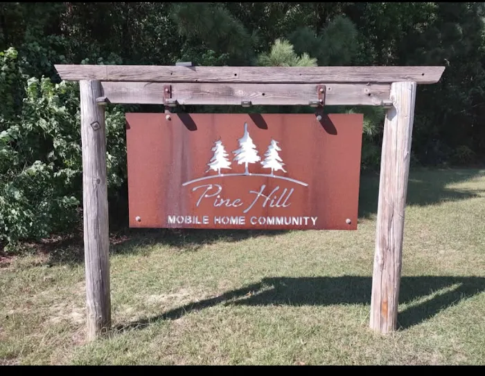 Pine Hill Mobile Home Park Picture 9