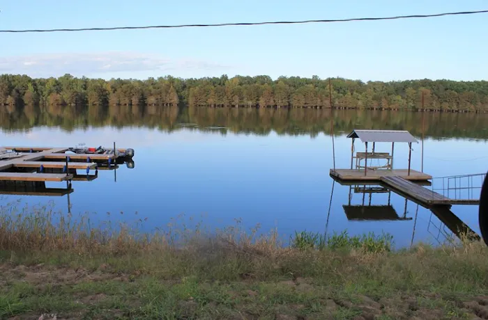 J&K Lakeside RV Park Picture 1