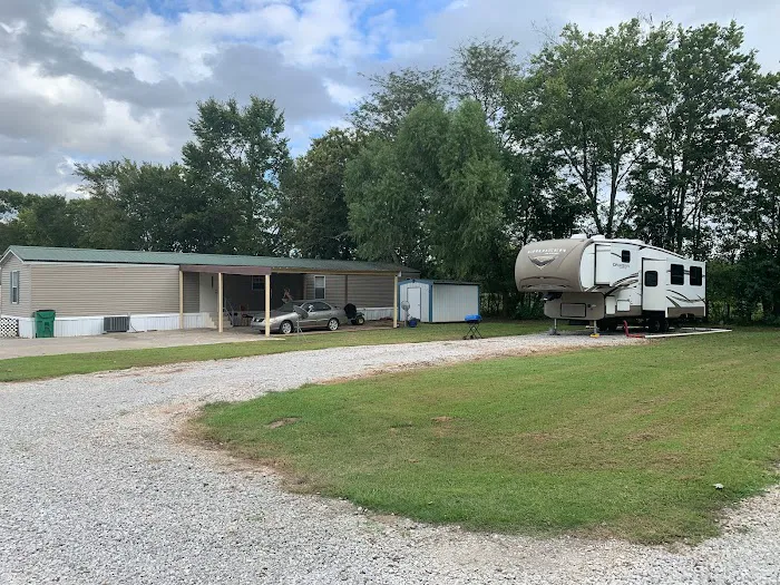 Evergreen Mobile Home Estates Picture 7