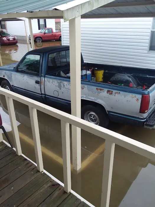 Evergreen Mobile Home Estates Picture 5