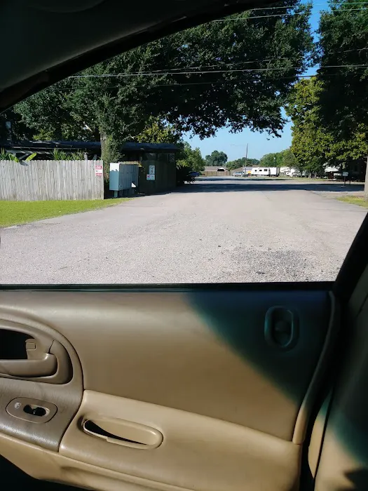 Acadian RV Park Picture 5