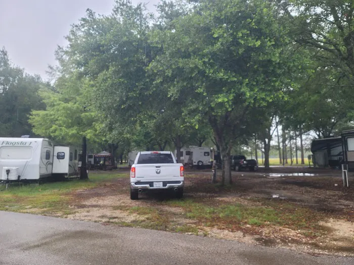Bearazinga RV Park Picture 2