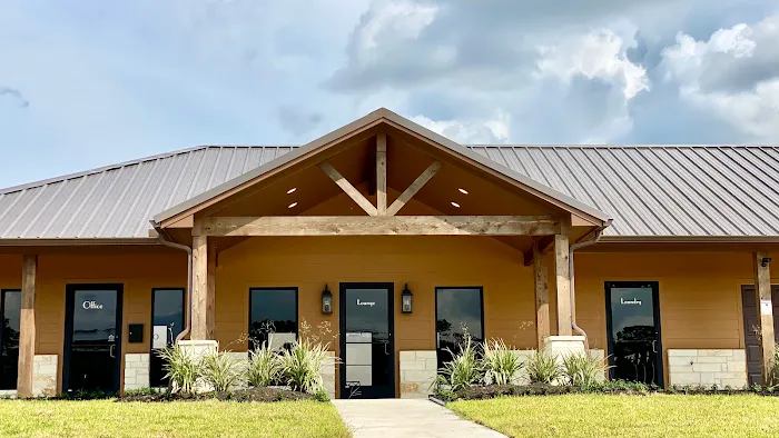 Grand Pines of Texas RV Resort Picture 8