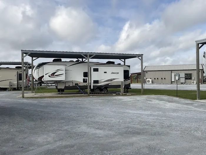 All Undercover RV Park Picture 1