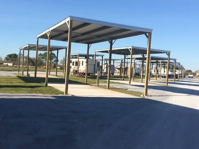 All Undercover RV Park Picture 4
