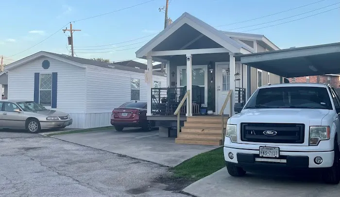 Helena Mobile Home Park Picture 1