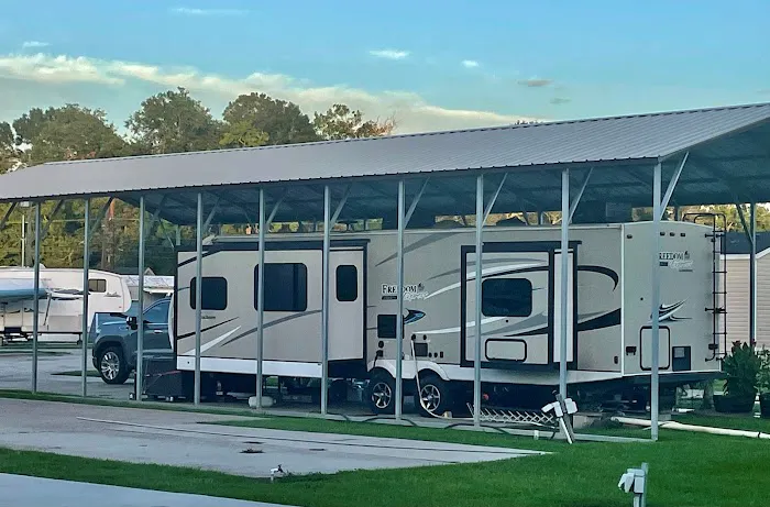 Helena Mobile Home Park Picture 3