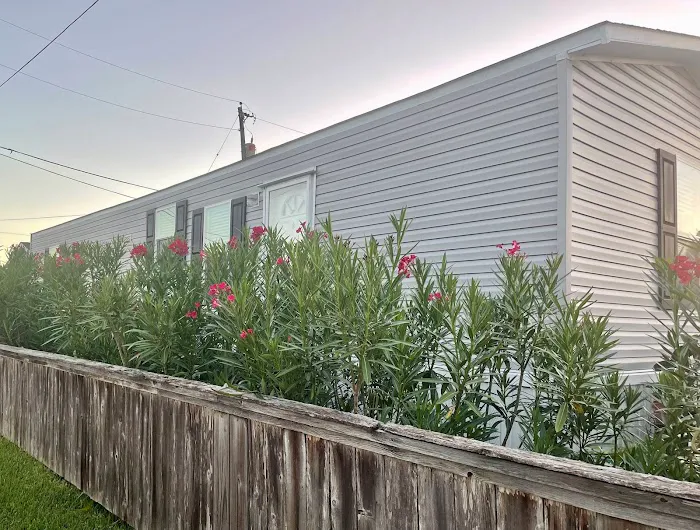 Helena Mobile Home Park Picture 8