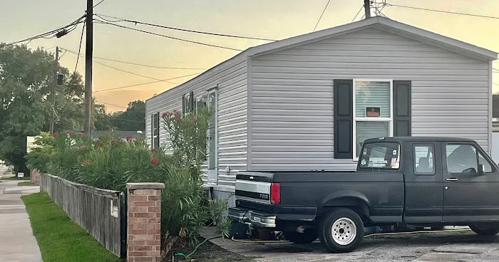 Helena Mobile Home Park Picture 5