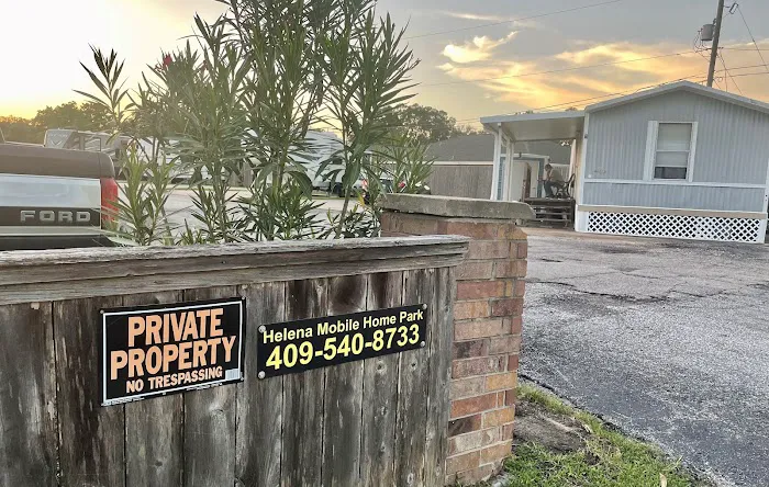 Helena Mobile Home Park Picture 4