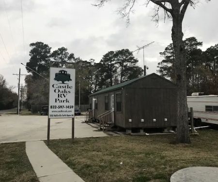 Castle Oaks RV Park