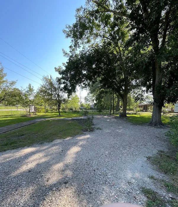 Pecan Grove RV Park Picture 3
