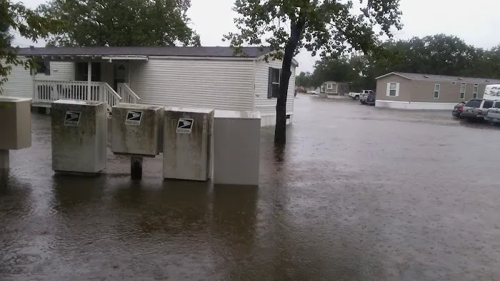 Crosby Glen Mobile Home & RV Community Picture 5