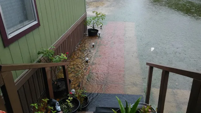 Crosby Glen Mobile Home & RV Community Picture 4