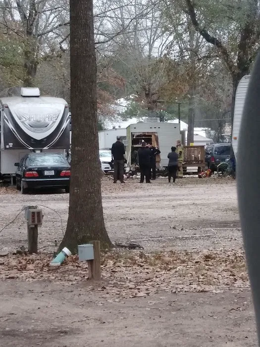 Wild Country RV Park Picture 10