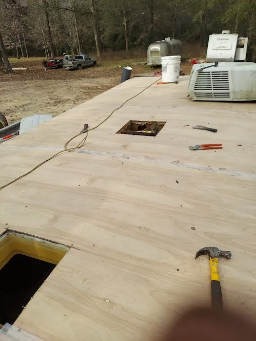 Wild Country RV Park Picture 6