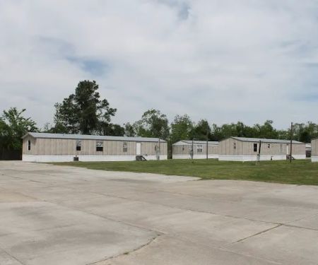 Mira Mobile Home Community