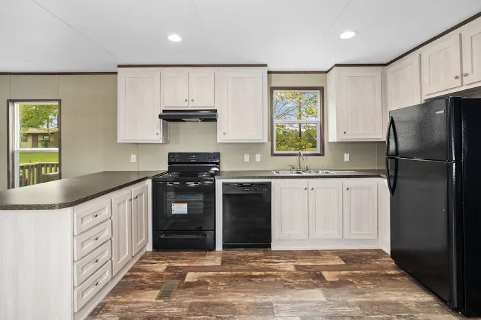 Creekside - Manufactured Home Community Picture 7