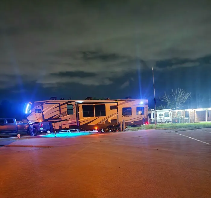 #1 RV Park of Tyler Picture 8