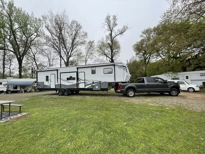 Texas Rose RV Park Picture 3