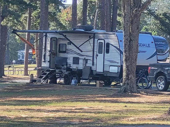 Lake Hawkins RV Park Picture 6