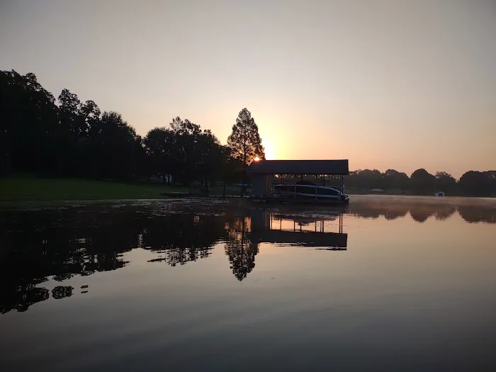 Lake Athens Marina and RV Park Picture 6