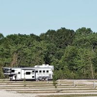 The Escapes RV Park & Storage ico