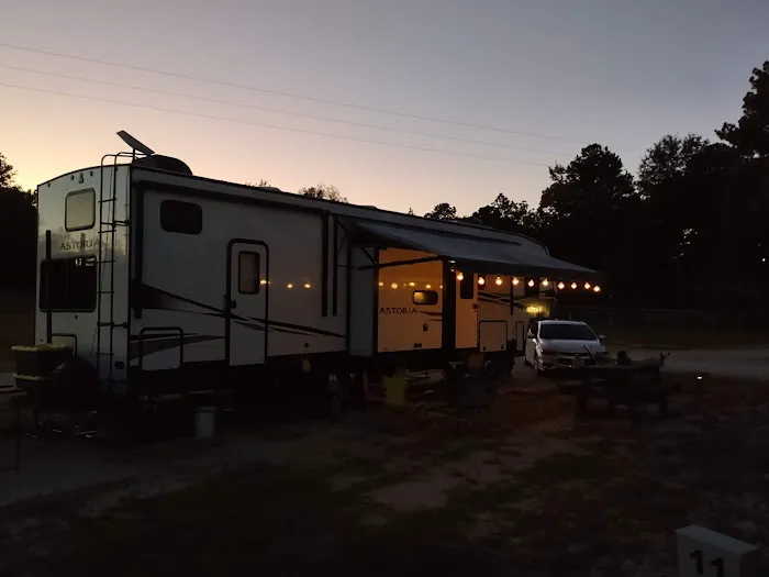 The Escapes RV Park & Storage Picture 3