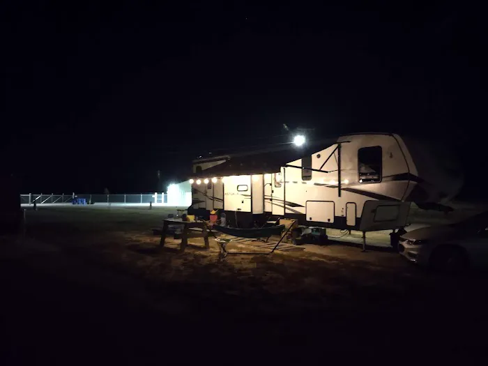 The Escapes RV Park & Storage Picture 8