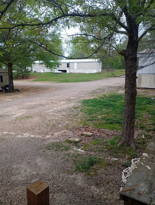Wainwright Mobile Home Park Picture 5