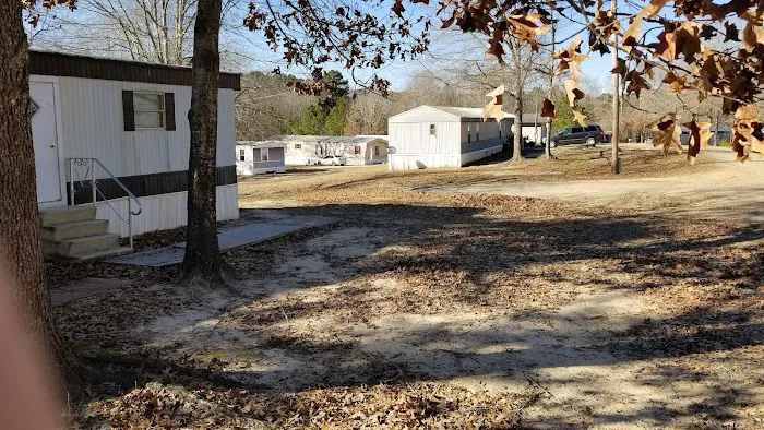 Wainwright Mobile Home Park Picture 7