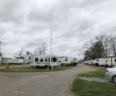 Pavilion RV Park