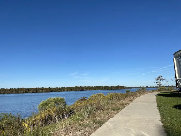 Lakeview Paradise RV Resort Picture 3