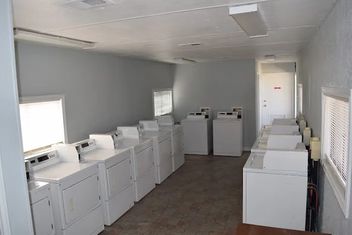 Hidden Palms RV Park Picture 5