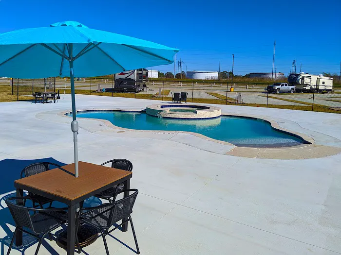 Golden Triangle RV Resort Picture 2