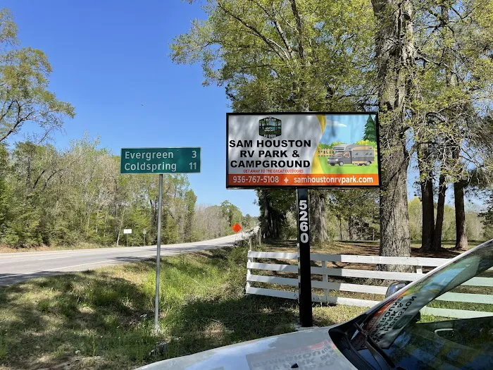 Sam Houston RV Park & Campground (Closed Permanently) Picture 5