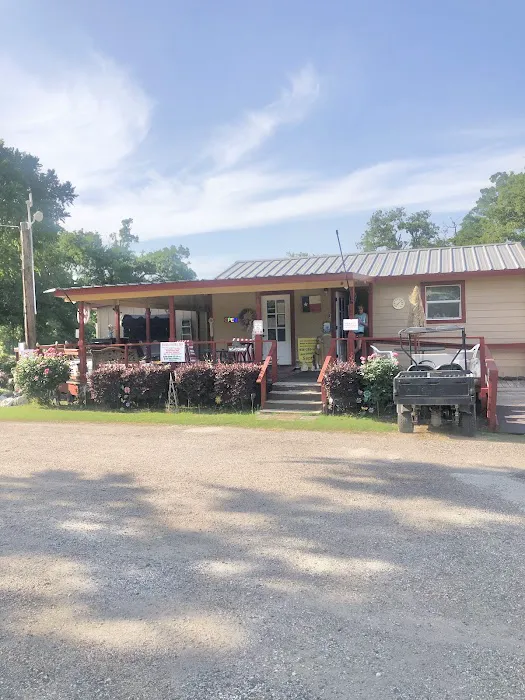 Cedar Oaks Rv Camp Picture 2