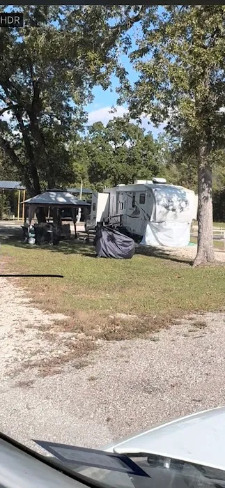 Cedar Oaks Rv Camp Picture 7