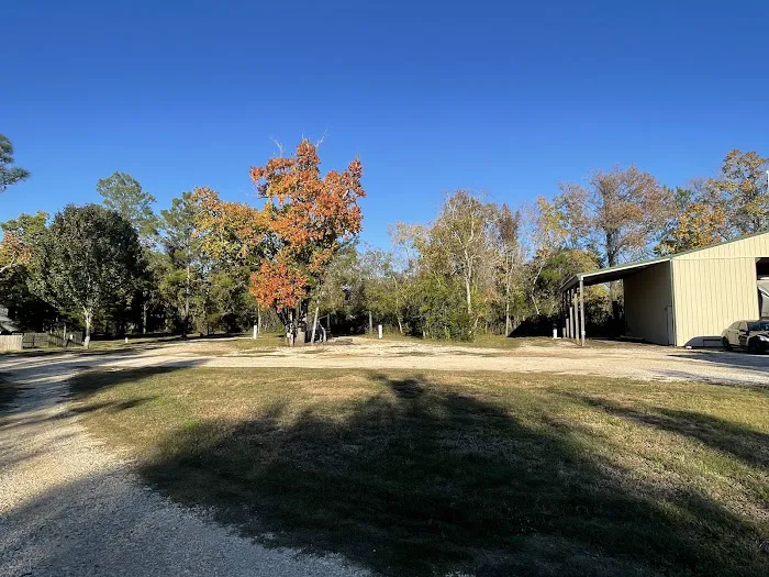 Eagle Cove RV park near Baytown and Mont Belvieu and Cove Picture 2