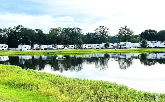 Cunningham Cove RV Park Picture 9