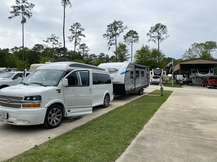 Legend's RV Resort Picture 7