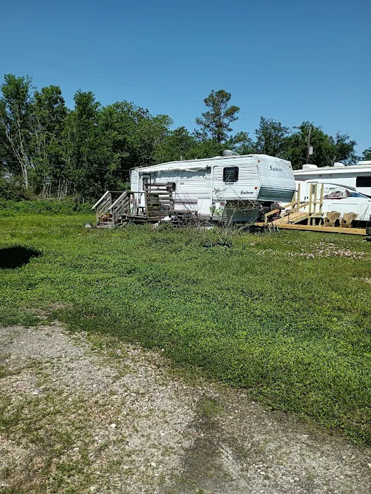 Lazy Acres RV Park Picture 1